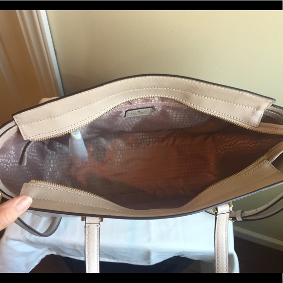 Kate Spade 🌸 - Picture 6 of 11